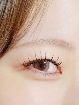 アングゥイー(ungu iE)の写真/【ラッシュアディクト取扱い☆】マツエクを長く楽しむためのホームケア◎ナチュラルぱっちり目元で印象UP♪