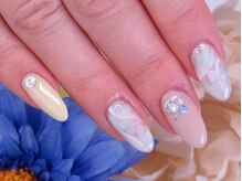 トータルビューティーアンドアズフローラ(Total Beauty & a`s Flora)/大理石風☆ナチュラルネイル