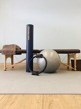 ウミト(Umito)/《サロン内観》