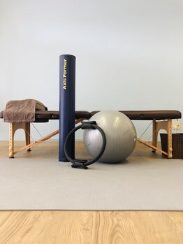 ウミト(Umito)/《サロン内観》