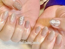 ジャミーラ(Jamila)/手描きネイル