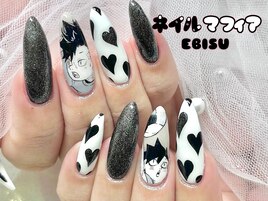 モノトーンキャラネイル