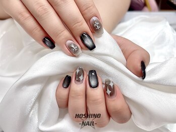 ホシノネイル(HOSHINO NAIL)/かっこいい黒と白のデザイン