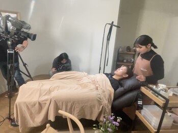 シフォン(chiffon)/テレビ取材風景