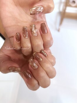 エムクリスタル(M-crystal)/