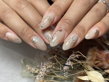 サロンドフォーエイチ(salon de 4H)/ヌーディ×繊細ミラーアート