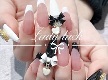 レディラック バイ キャンアイドレッシー(Lady Luck by Can I Dressy)/モノクロフレンチ