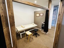 キンマク 千歳烏山院(KINMAQ)/施術ルーム