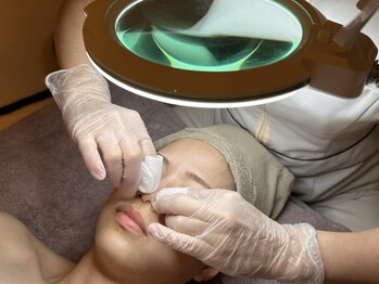 サラグランデ(Sara Grande)/黒ずみ毛穴見逃さない!