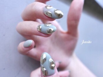 3Dゴールドアクセント