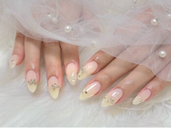 ロッタ(Rotta)の写真/パラジェル登録サロン★キレイなフォルムで満足感◎深爪・短い爪もスラっと美しく♪