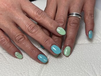 カルフールノア 八王子店(Carrefour noa)/シンプルトレンドデザイン