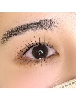 リム(rim)の写真/ナチュラルからしっかり立ち上げまで、デザイン豊富だからなりたい目元が叶う◎[上下まつげパーマ￥7900]