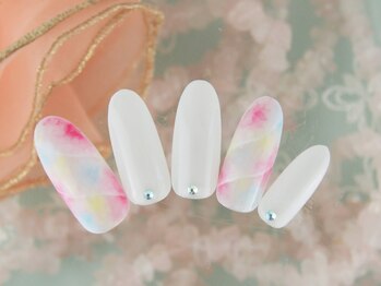 シューズネイルプロデュース/カラフルタイダイデザイン