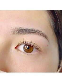 クク(kucu.)/パリジェンヌ×眉WAX