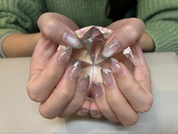 エクラン(ECRLN)/
