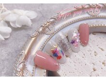 フローラネイルサロン/