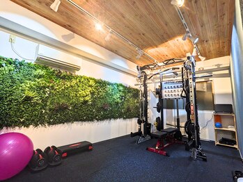 アスフィット 上野店(ASFiT)/広い個室で集中してトレーニング