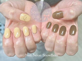 スノーフレーク(Snowflake)/ポイントアート☆ニコちゃん