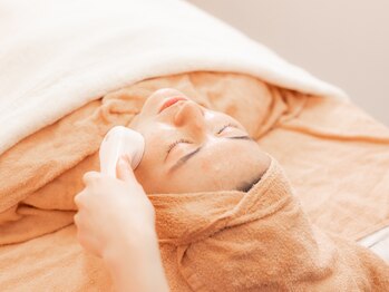 ミュー 春日井店(mieux)の写真/【くすみなしの美白肌へ♪】人気NO.1贅沢スペシャルケアコース/人気NO.2ハリ艶美白コース◆理想の美肌に◎