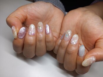 リアン 大宮(Rian)/フラッシュ/アシメネイル/手書き