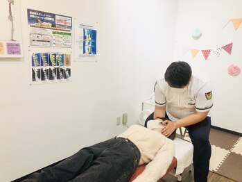 スターカイロプラクティックアンドビューティー(STAR Chiropractic&Beauty)/