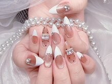 エミリオネイル(EMILIO NAIL)/持ち込みアートやり放題フレンチ