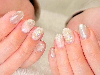 グロスネイル(gloss nail)/ニュアンス