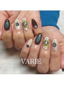 ヴァリエ(VARIE)/イエロータイル