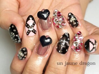 アン ジョーヌドラゴ/ピンク×ブラックネイル