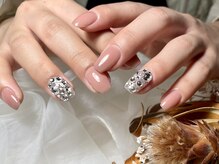 サロンドフォーエイチ(salon de 4H)/上品カラー×埋め尽くしネイル