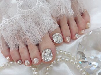 ラビィ(Raviy)の写真/[フット定額/フットやり放題]ハンド&フットのセットデザインもおまかせ◎さらに女子力UP♪