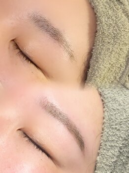 シルビー(CILBE)/RIKA担当眉ワックス