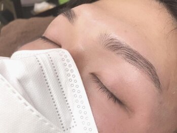 ビューステージ アイブロウサロン 千葉/平行眉