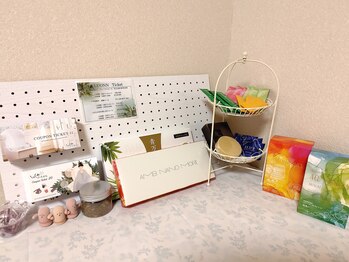 ヨサパーク シン(YOSA PARK SHIN)/商品