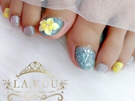 ぷっくりフラワーネイル