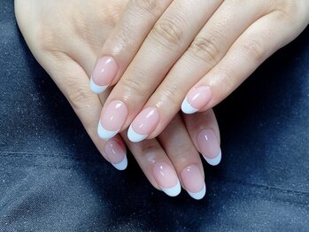 ティアンドディ 札幌(T&D)の写真/【ネイル初心者さんも◎】爪の保護・補強からデザインまで、初めてでも通いやすい丁寧な施術が魅力!