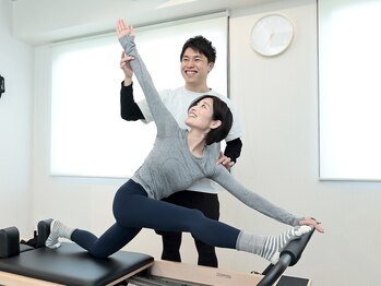 エヌピラティス 神戸三宮店(Nピラティス)/ 巻き肩・肩こり改善！