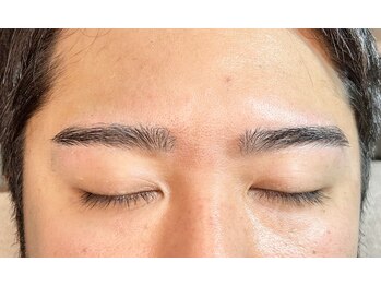 ドレス アイラッシュ(Dress eyelash)/男性にもオススメ！