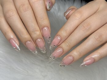 オーロラ アメ村店(AURORA)/チーク×グラデーション