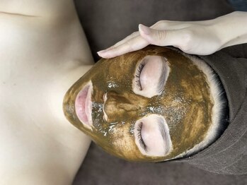 クレール(Clair)の写真/肌悩みは人それぞれ。だからこそ、あなたに合った癒しのケアで、理想の素肌へ導く、美肌づくりの新習慣。