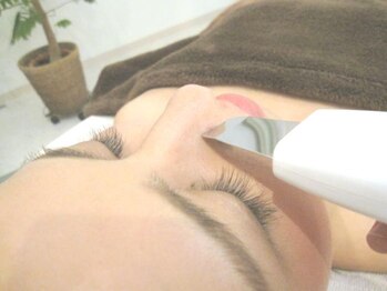 アンジュ プライベートサロン(Ange private salon)の写真/ターンオーバーを整え、肌にハリとツヤを！乾燥や小じわケアの悩みを解し、若々しい見た目に♪