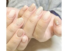 定額ネイル！（アート4本）