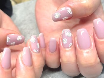 カシータ(casita)の写真/上品なオフィス向けシンプルネイルならココ！持ち込みデザインや長さ出しも◎+500円でパラジェルに変更OK☆