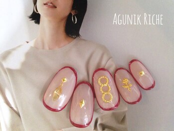 アグニークリッシェ(Agunik Riche)/【囲みネイル】