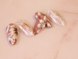 フラワーネイル、シェルネイル