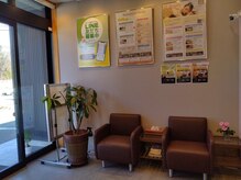 うらら 盛岡青山店の雰囲気（明るく清潔感のある待合スペースでお出迎え致します☆）