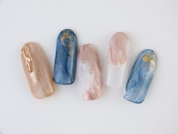 イズネイル(izu Nail)/