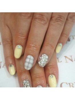 クリスタルネイル ボンベルタ橘店(CRYSTAL NAIL)/ワンカラー＋アートネイル