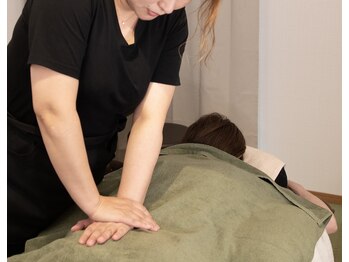 リラクゼーションナム(relaxation nam)/呼吸に合わせて骨格調整